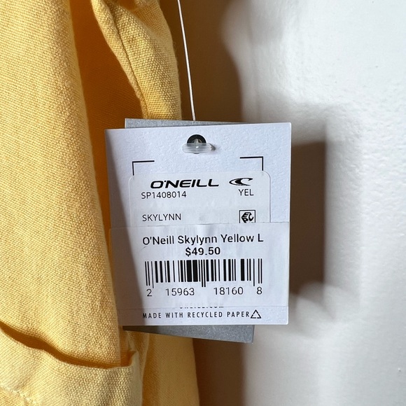 NWT Womens O’Neill Yellow Romper, Size Large - Picture 4 of 5